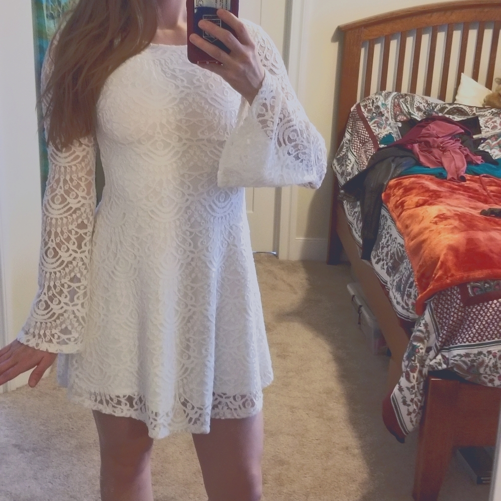 Lace long sleeved dress